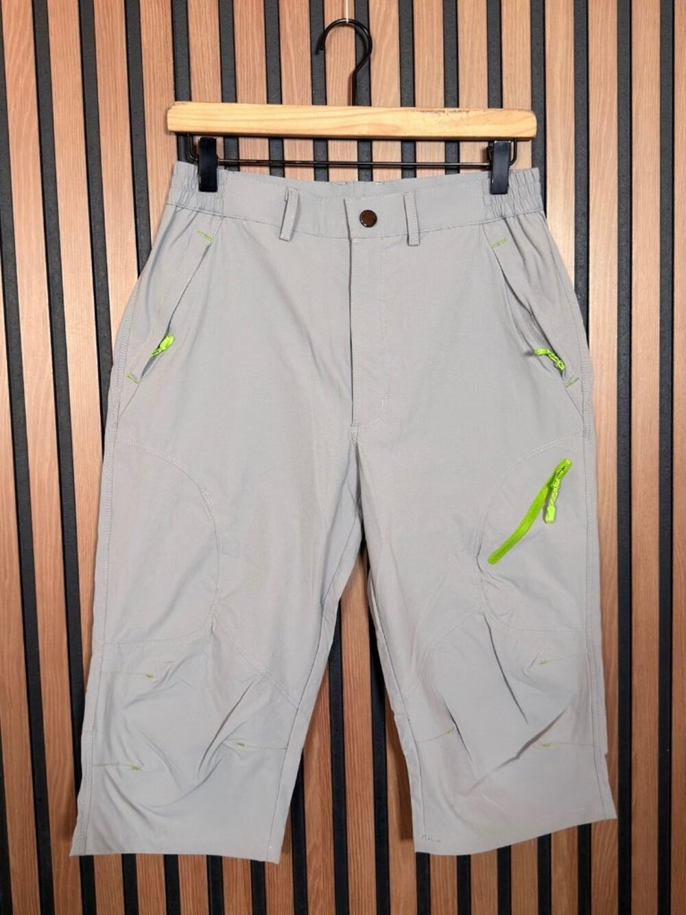 New TACVASEN Capri Pants 30 Womens Gray Nylon Stretch 16” Inseam